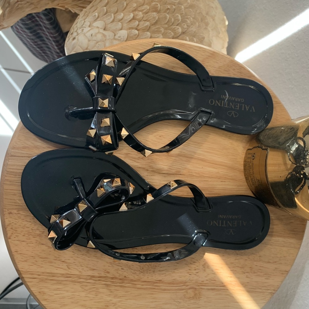 Valentino rockstud flipflops